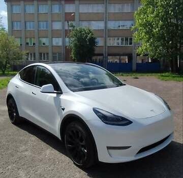 Белый Тесла Model Y, объемом двигателя 0 л и пробегом 1 тыс. км за 38000 $, фото 36 на Automoto.ua