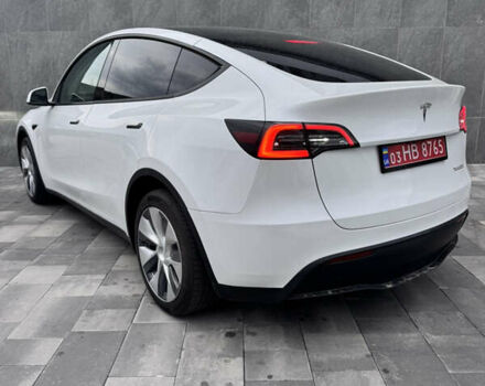 Белый Тесла Model Y, объемом двигателя 0 л и пробегом 41 тыс. км за 25500 $, фото 8 на Automoto.ua