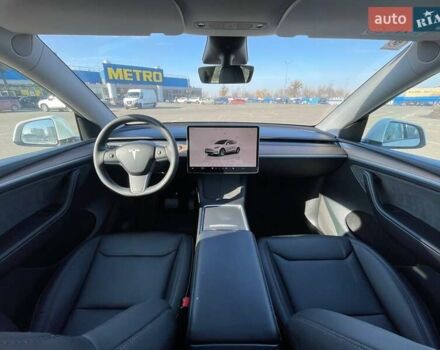 Белый Тесла Model Y, объемом двигателя 0 л и пробегом 30 тыс. км за 34500 $, фото 17 на Automoto.ua
