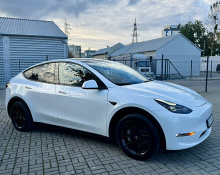 Тесла Model Y 2023 в Львове на Automoto.ua Белый Тесла Model Y, объемом двигателя 0 л и пробегом 48 тыс. км за 28900 $, фото 3 на Automoto.ua