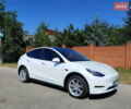 Белый Тесла Model Y, объемом двигателя 0 л и пробегом 5 тыс. км за 31000 $, фото 1 на Automoto.ua