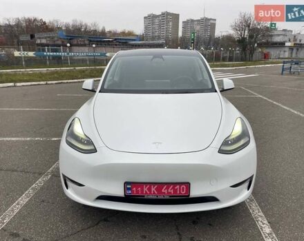 Белый Тесла Model Y, объемом двигателя 0 л и пробегом 39 тыс. км за 36900 $, фото 5 на Automoto.ua
