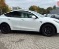 Белый Тесла Model Y, объемом двигателя 0 л и пробегом 34 тыс. км за 27500 $, фото 4 на Automoto.ua