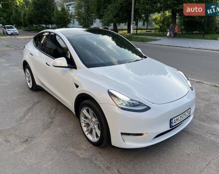Белый Тесла Model Y, объемом двигателя 0 л и пробегом 33 тыс. км за 29800 $, фото 15 на Automoto.ua