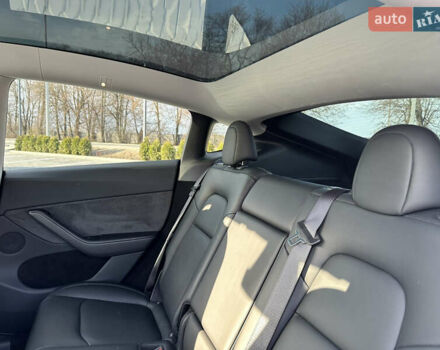 Белый Тесла Model Y, объемом двигателя 0 л и пробегом 18 тыс. км за 27300 $, фото 10 на Automoto.ua