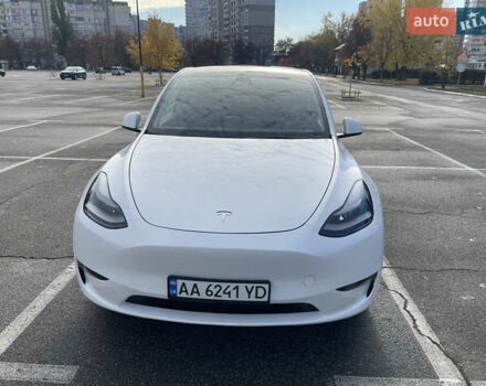 Белый Тесла Model Y, объемом двигателя 0 л и пробегом 43 тыс. км за 29500 $, фото 3 на Automoto.ua