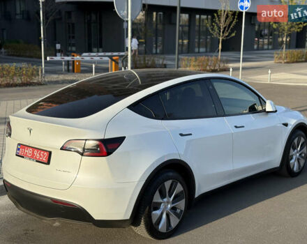 Білий Тесла Model Y, об'ємом двигуна 0 л та пробігом 55 тис. км за 33014 $, фото 13 на Automoto.ua