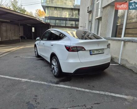 Білий Тесла Model Y, об'ємом двигуна 0 л та пробігом 67 тис. км за 25500 $, фото 9 на Automoto.ua