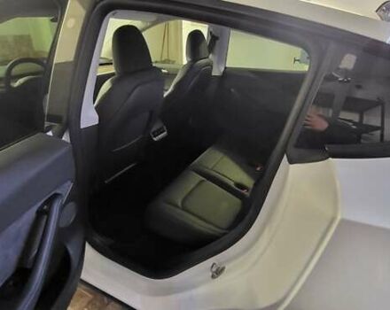Белый Тесла Model Y, объемом двигателя 0 л и пробегом 56 тыс. км за 26500 $, фото 16 на Automoto.ua