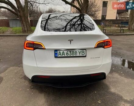 Белый Тесла Model Y, объемом двигателя 0 л и пробегом 39 тыс. км за 29500 $, фото 5 на Automoto.ua