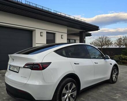 Белый Тесла Model Y, объемом двигателя 0 л и пробегом 42 тыс. км за 26800 $, фото 6 на Automoto.ua
