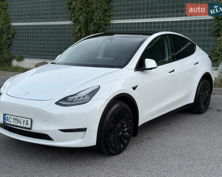 Белый Тесла Model Y, объемом двигателя 0 л и пробегом 18 тыс. км за 29600 $, фото 32 на Automoto.ua