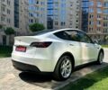 Белый Тесла Model Y, объемом двигателя 0 л и пробегом 63 тыс. км за 27200 $, фото 5 на Automoto.ua