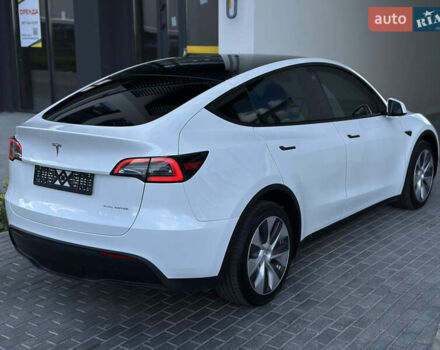Белый Тесла Model Y, объемом двигателя 0 л и пробегом 36 тыс. км за 25500 $, фото 5 на Automoto.ua