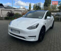 Белый Тесла Model Y, объемом двигателя 0 л и пробегом 98 тыс. км за 28000 $, фото 1 на Automoto.ua