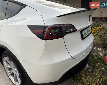 Белый Тесла Model Y, объемом двигателя 0 л и пробегом 26 тыс. км за 29500 $, фото 7 на Automoto.ua