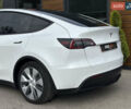 Білий Тесла Model Y, об'ємом двигуна 0 л та пробігом 47 тис. км за 26500 $, фото 13 на Automoto.ua