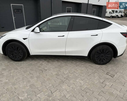 Белый Тесла Model Y, объемом двигателя 0 л и пробегом 39 тыс. км за 27200 $, фото 10 на Automoto.ua
