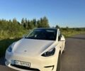 Белый Тесла Model Y, объемом двигателя 0 л и пробегом 1 тыс. км за 33500 $, фото 1 на Automoto.ua