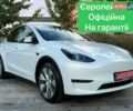 Белый Тесла Model Y, объемом двигателя 0 л и пробегом 35 тыс. км за 34500 $, фото 1 на Automoto.ua