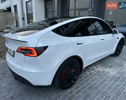 Белый Тесла Model Y, объемом двигателя 0 л и пробегом 25 тыс. км за 28900 $, фото 8 на Automoto.ua