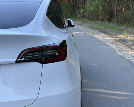 Білий Тесла Model Y, об'ємом двигуна 0 л та пробігом 30 тис. км за 32555 $, фото 8 на Automoto.ua