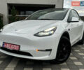 Белый Тесла Model Y, объемом двигателя 0 л и пробегом 29 тыс. км за 29900 $, фото 1 на Automoto.ua