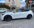 Белый Тесла Model Y, объемом двигателя 0 л и пробегом 20 тыс. км за 25200 $, фото 1 на Automoto.ua