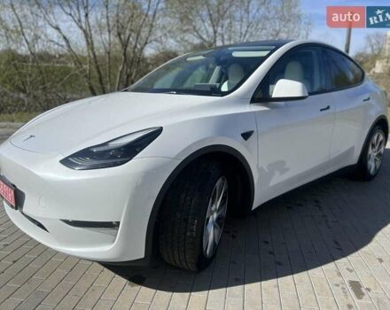 Белый Тесла Model Y, объемом двигателя 0 л и пробегом 37 тыс. км за 27900 $, фото 14 на Automoto.ua