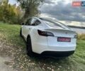 Тесла Model Y 2023 в Тернополе на Automoto.ua Белый Тесла Model Y, объемом двигателя 0 л и пробегом 44 тыс. км за 28700 $, фото 41 на Automoto.ua