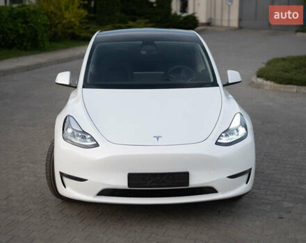 Белый Тесла Model Y, объемом двигателя 0 л и пробегом 4 тыс. км за 38500 $, фото 17 на Automoto.ua