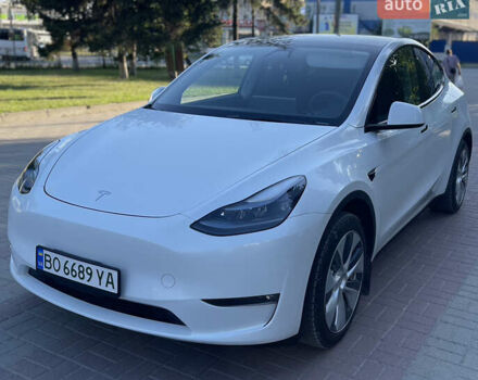 Білий Тесла Model Y, об'ємом двигуна 0 л та пробігом 81 тис. км за 24700 $, фото 4 на Automoto.ua