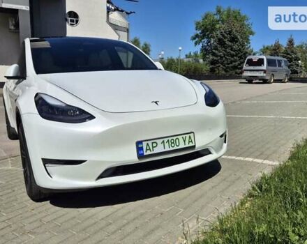 Білий Тесла Model Y, об'ємом двигуна 0 л та пробігом 11 тис. км за 35000 $, фото 1 на Automoto.ua