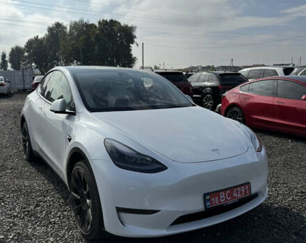 Білий Тесла Model Y, об'ємом двигуна 0 л та пробігом 108 тис. км за 27800 $, фото 3 на Automoto.ua