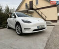 Белый Тесла Model Y, объемом двигателя 0 л и пробегом 26 тыс. км за 29500 $, фото 1 на Automoto.ua