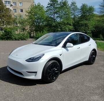 Белый Тесла Model Y, объемом двигателя 0 л и пробегом 1 тыс. км за 38000 $, фото 7 на Automoto.ua