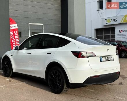Белый Тесла Model Y, объемом двигателя 0 л и пробегом 89 тыс. км за 30999 $, фото 7 на Automoto.ua