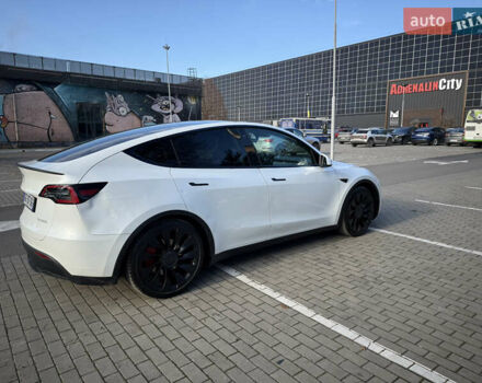 Белый Тесла Model Y, объемом двигателя 0 л и пробегом 32 тыс. км за 28500 $, фото 7 на Automoto.ua