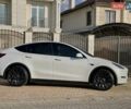 Белый Тесла Model Y, объемом двигателя 0 л и пробегом 26 тыс. км за 28700 $, фото 2 на Automoto.ua