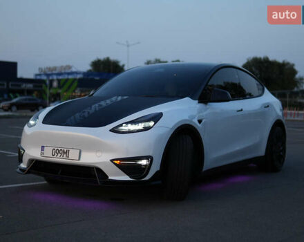 Білий Тесла Model Y, об'ємом двигуна 0 л та пробігом 48 тис. км за 34300 $, фото 2 на Automoto.ua