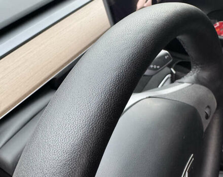 Тесла Model Y 2023 в Львове на Automoto.ua Белый Тесла Model Y, объемом двигателя 0 л и пробегом 27 тыс. км за 31500 $, фото 13 на Automoto.ua