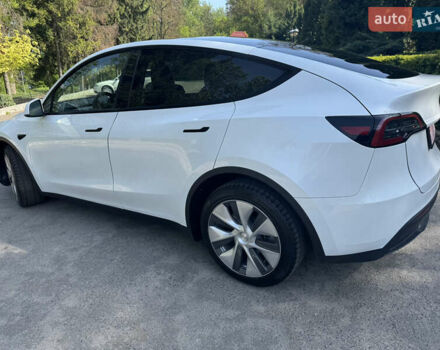 Белый Тесла Model Y, объемом двигателя 0 л и пробегом 24 тыс. км за 32500 $, фото 15 на Automoto.ua