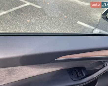 Белый Тесла Model Y, объемом двигателя 0 л и пробегом 43 тыс. км за 29500 $, фото 16 на Automoto.ua