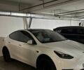 Білий Тесла Model Y, об'ємом двигуна 0 л та пробігом 63 тис. км за 29500 $, фото 2 на Automoto.ua
