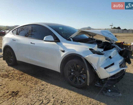 Белый Тесла Model Y, объемом двигателя 0 л и пробегом 52 тыс. км за 19800 $, фото 3 на Automoto.ua