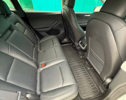 Білий Тесла Model Y, об'ємом двигуна 0 л та пробігом 47 тис. км за 32500 $, фото 9 на Automoto.ua