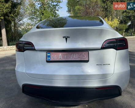 Белый Тесла Model Y, объемом двигателя 0 л и пробегом 24 тыс. км за 32500 $, фото 11 на Automoto.ua