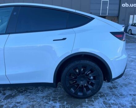 Белый Тесла Model Y, объемом двигателя 0 л и пробегом 13 тыс. км за 33190 $, фото 16 на Automoto.ua