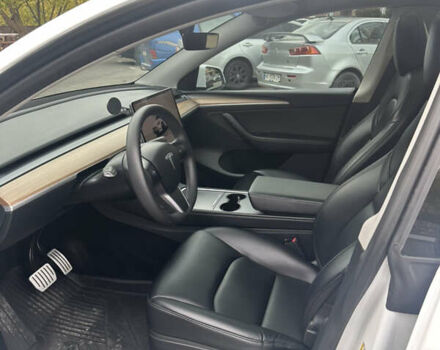 Белый Тесла Model Y, объемом двигателя 0 л и пробегом 31 тыс. км за 36500 $, фото 10 на Automoto.ua