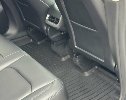 Білий Тесла Model Y, об'ємом двигуна 0 л та пробігом 76 тис. км за 29000 $, фото 16 на Automoto.ua